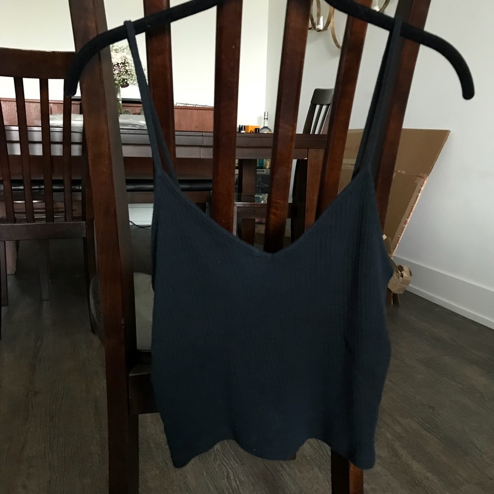 Black Crop Tank